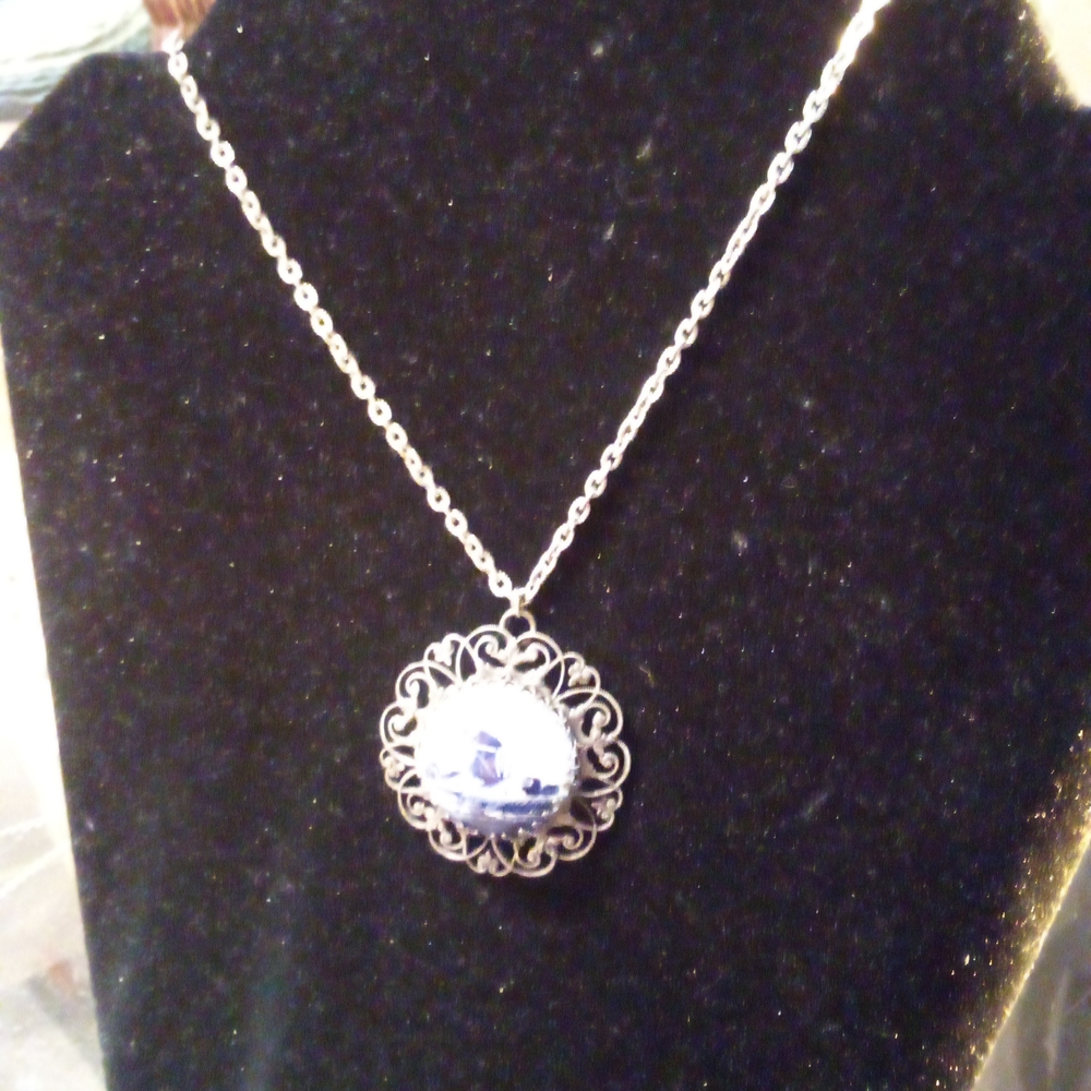 Elegant Delft Sterling Silver Pendant Windmill Necklace